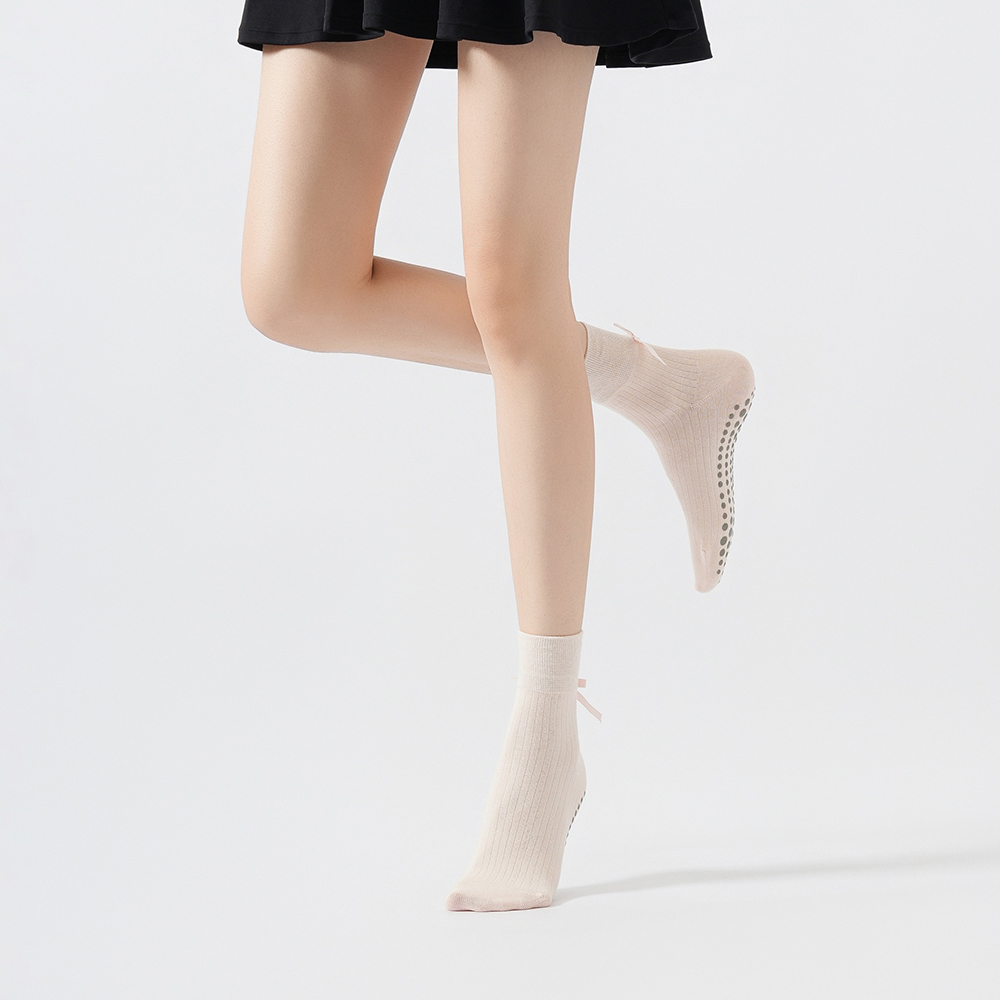 Cute Bowknot Yoga Socks Girls  - огляд і ціна Yoga Fitness Pilates
